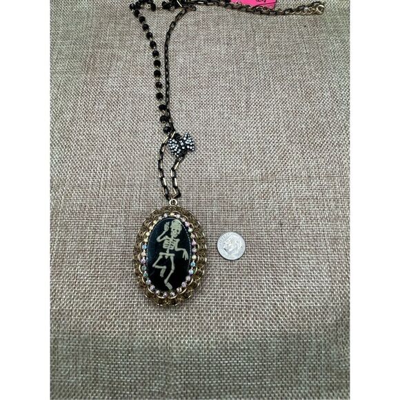New Betsey Johnson Betsey Creep-show Dancing Skeleton Locket Necklace Rare Spook - Picture 7 of 13